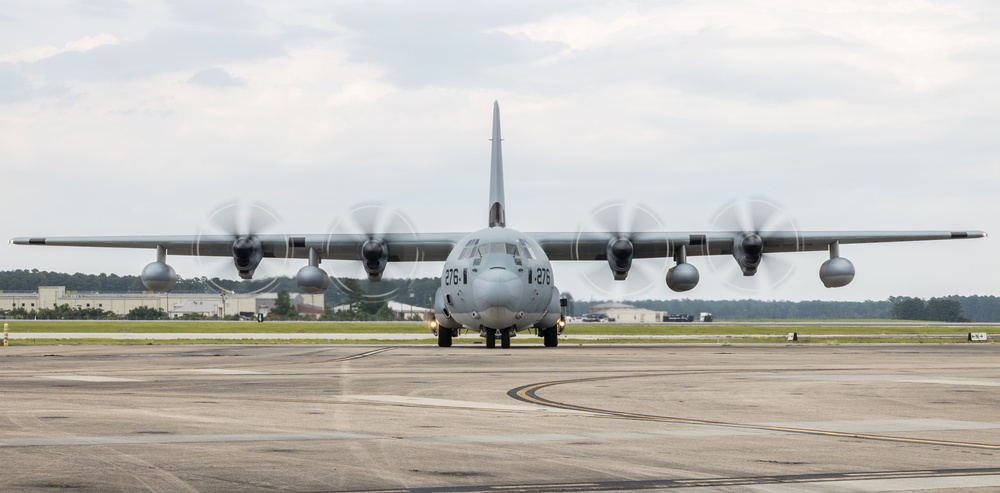 Marine Aerial Refueler Transport Squadron (VMGR) 252 trains with mission-oriented protective posture gear in a KC-130J Super Hercules