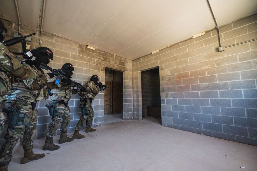 Security Forces trainees practice building clearing