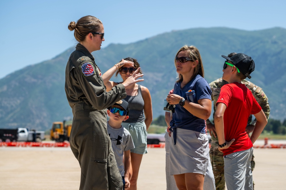 F-35A Lightning II Demonstration Team airshow practice