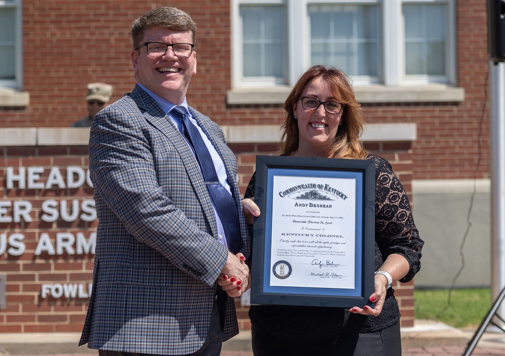 1st TSC Soldiers and Civilian presented Kentucky Colonel