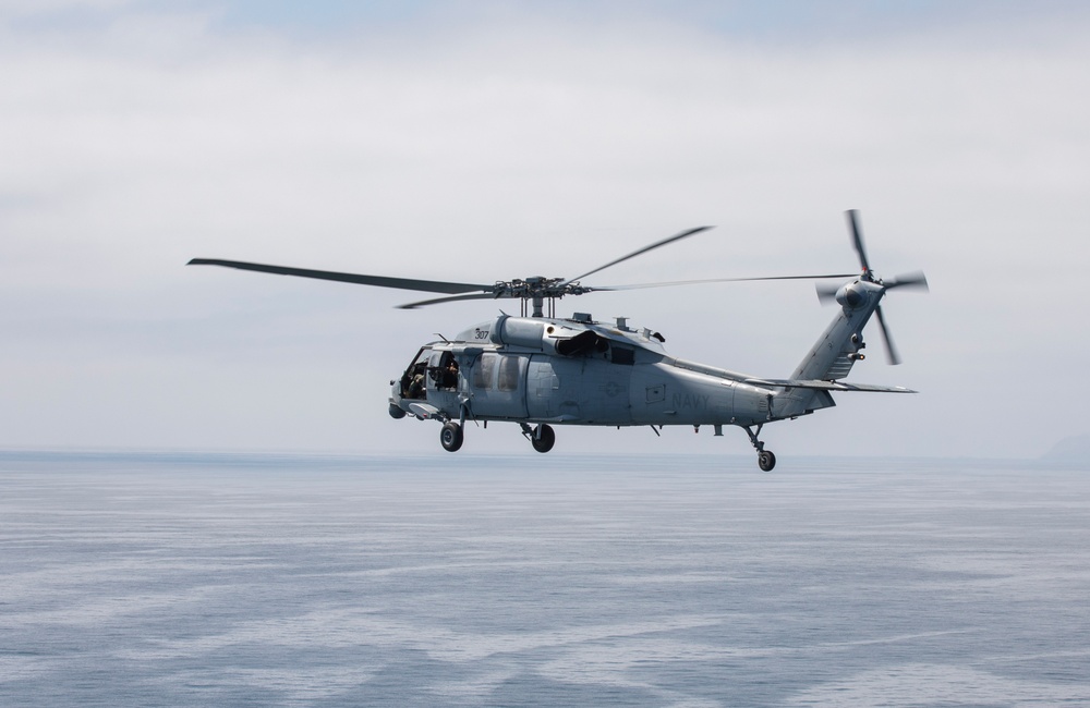 &quot;Firehawks&quot; of Helicopter Sea Combat Squadron 85 Conduct Final Flight