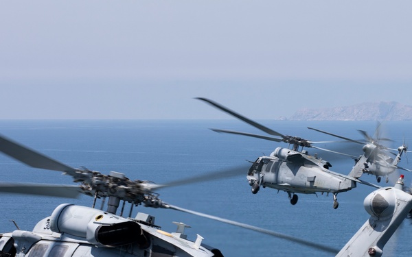 &quot;Firehawks&quot; of Helicopter Sea Combat Squadron 85 Conduct Final Flight