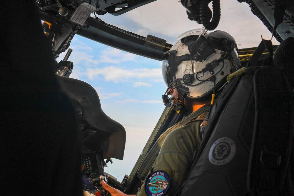 USS Ronald Reagan (CVN 76) transits Sunda Strait