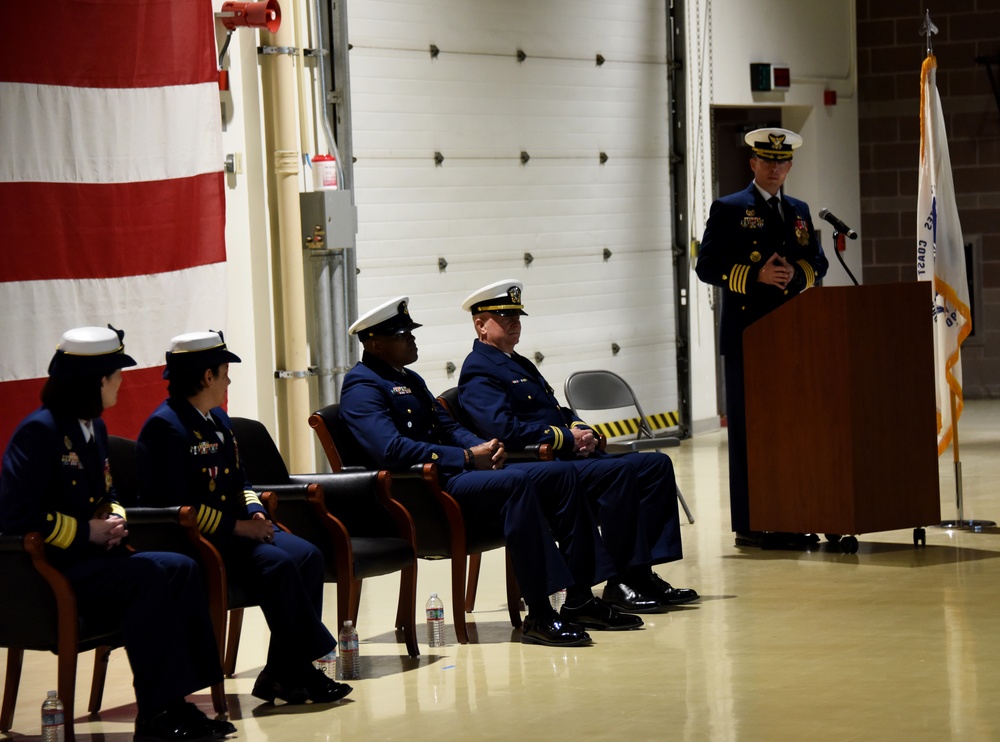 Coast Guard Sector Anchorage holds change of command ceremony