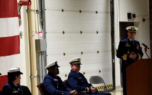 Coast Guard Sector Anchorage holds change of command ceremony