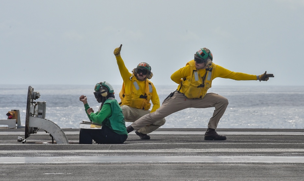 USS Ronald Reagan (CVN 76) conducts flight operations