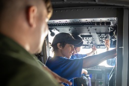 Pearl Harbor Aviation Museum's "Flight School" Summer Camp Students Visit VMM-268