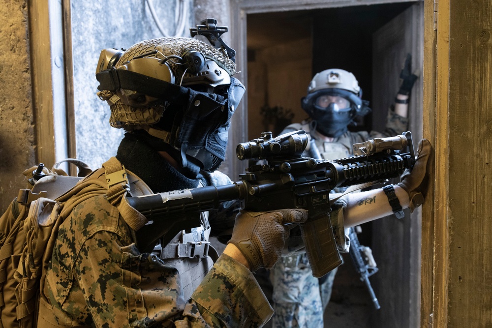 DVIDS - Images - AIMC Conducts Urban Operations Training at MCTAB ...