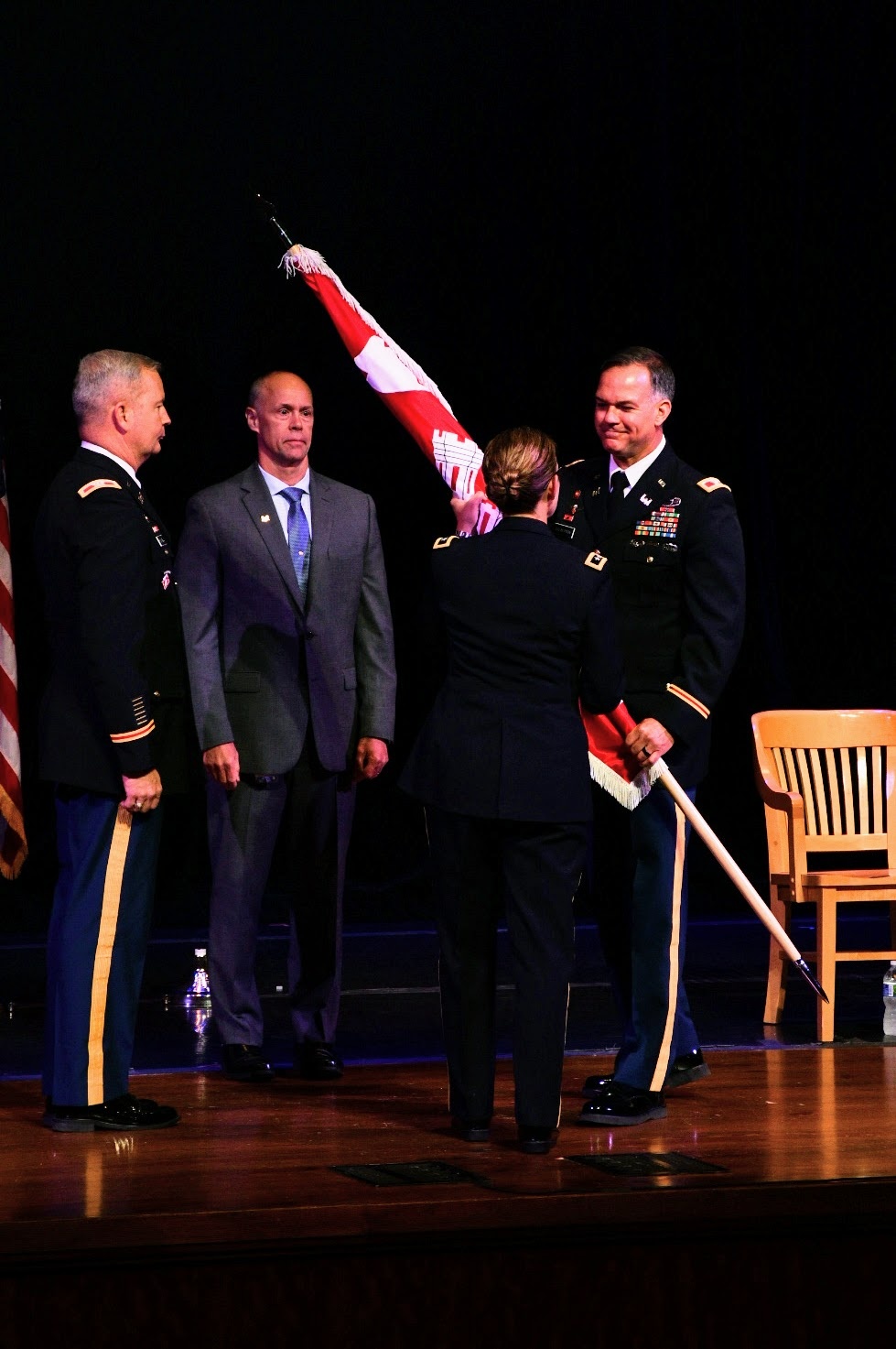 Col. Culberson relinquishes command of the USACE Chicago District to Col. Rockwell.