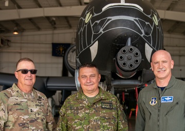 122nd Fighter Wing hosts Slovakian Chief of Defense