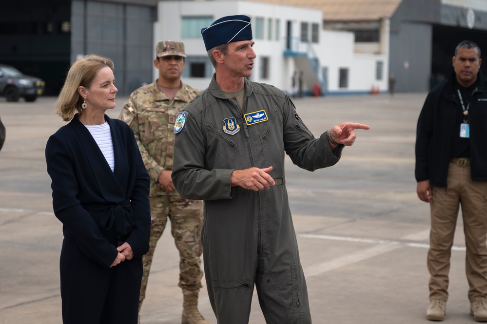 &quot;DV Day&quot; at Callao Air Base