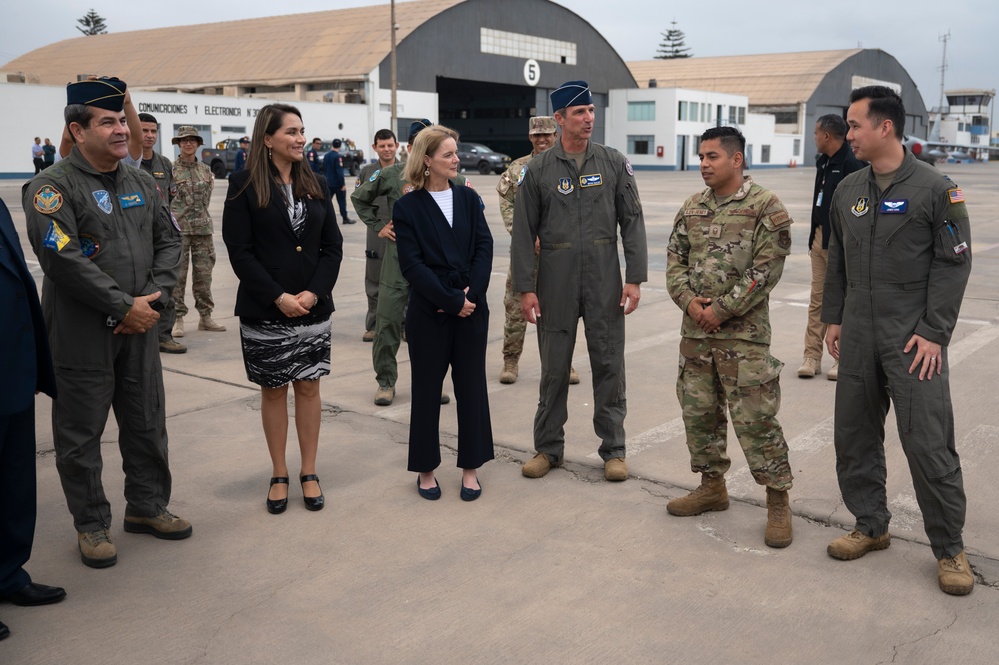 &quot;DV Day&quot; at Callao Air Base