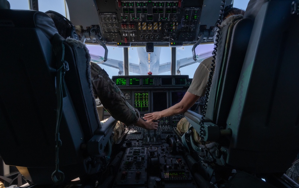 Air-To-Air refueling training