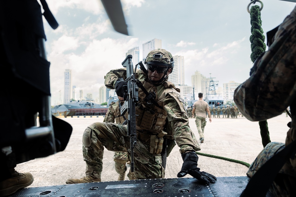 UNITAS: Recon &amp; SOF HRST and VBSS