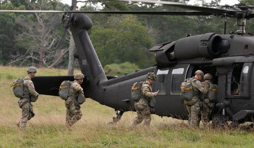 5TH RANGER TRAINING BATTALION AIRBORNE OPERATION