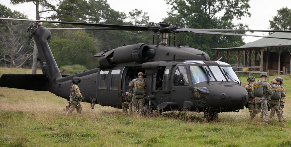 5TH RANGER TRAINING BATTALION AIRBORNE OPERATION