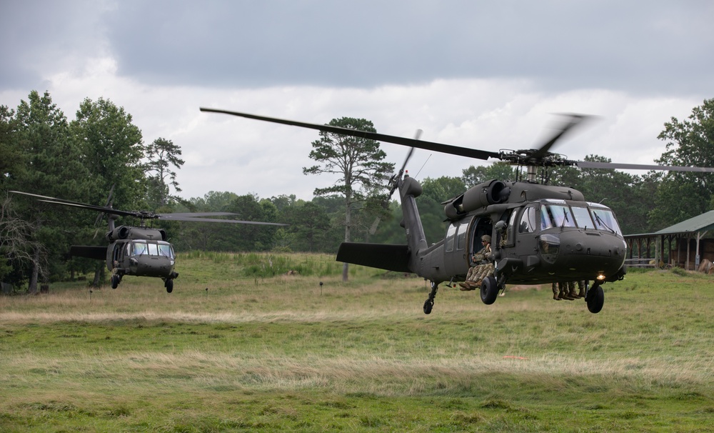 5TH RANGER TRAINING BATTALION AIRBORNE OPERATION