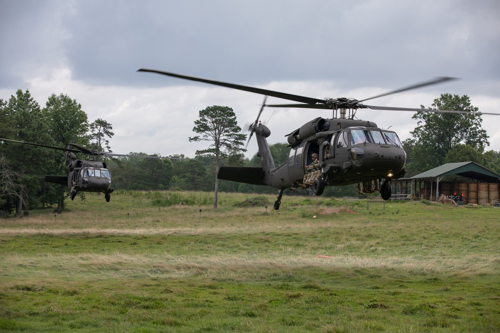 5TH RANGER TRAINING BATTALION AIRBORNE OPERATION