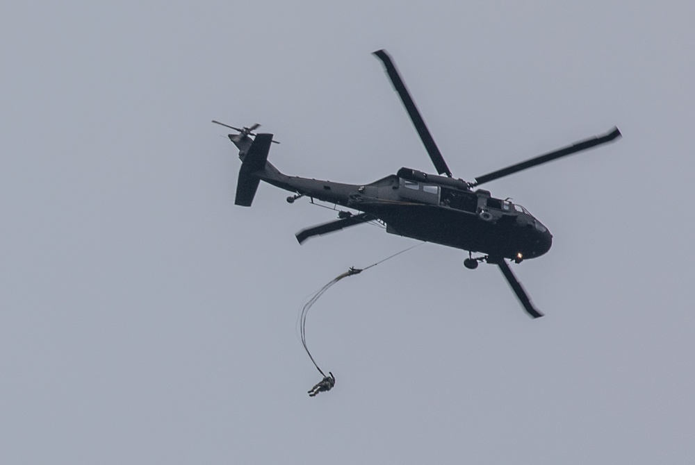 5TH RANGER TRAINING BATTALION AIRBORNE OPERATION