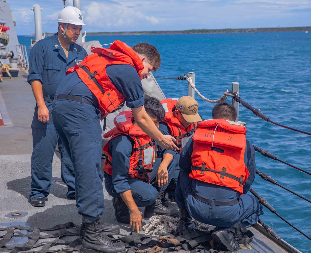 USS Howard (DDG 83) Guam Port Visit