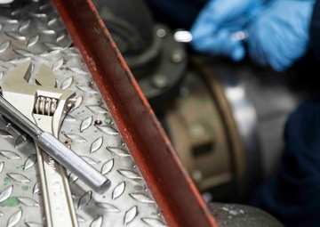 USS Ralph Johnson (DDG 114) Sailors perform VCHT Maintenance.