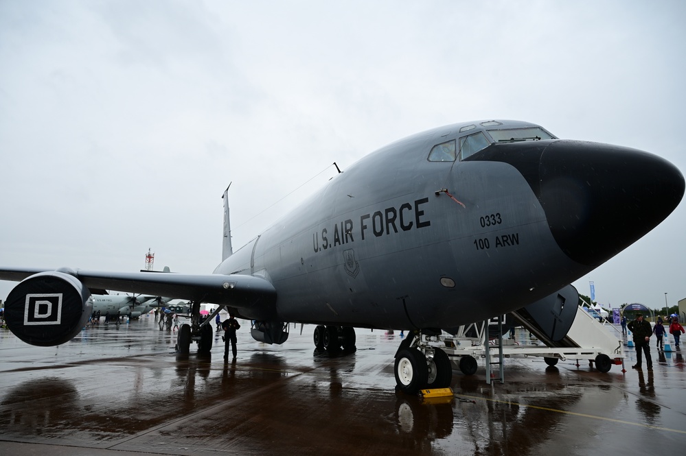 U.S. aircraft arrive at RIAT23
