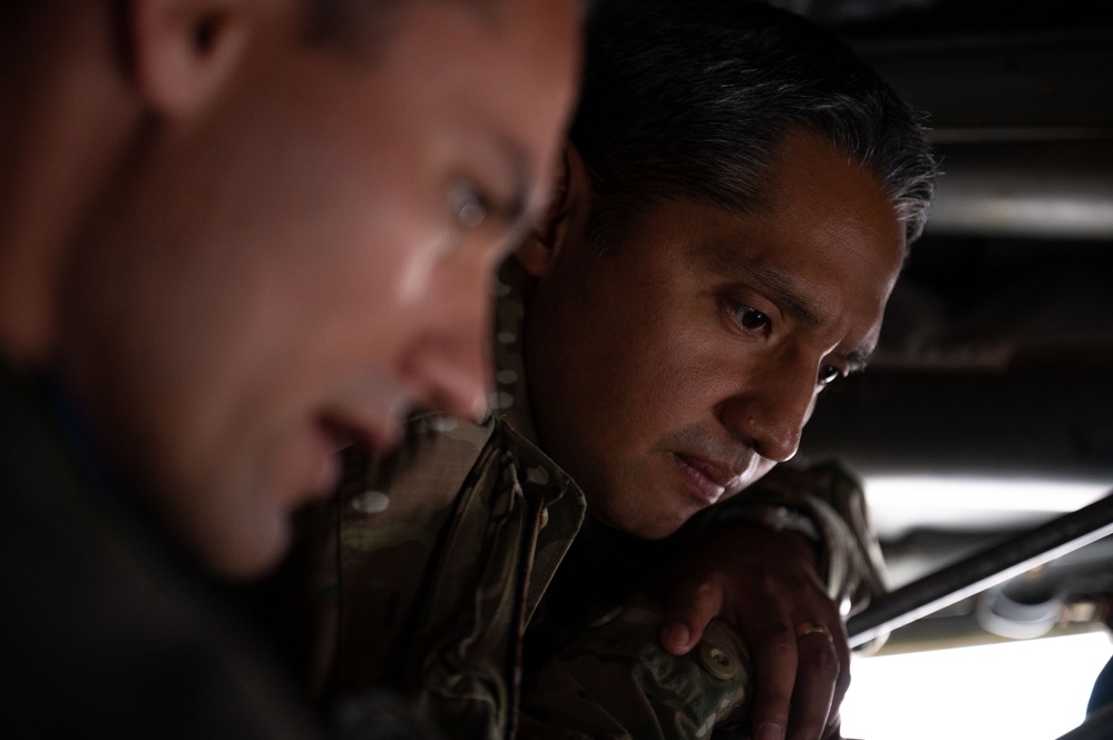 Peruvian Aviators Tour a KC-135 Stratotanker