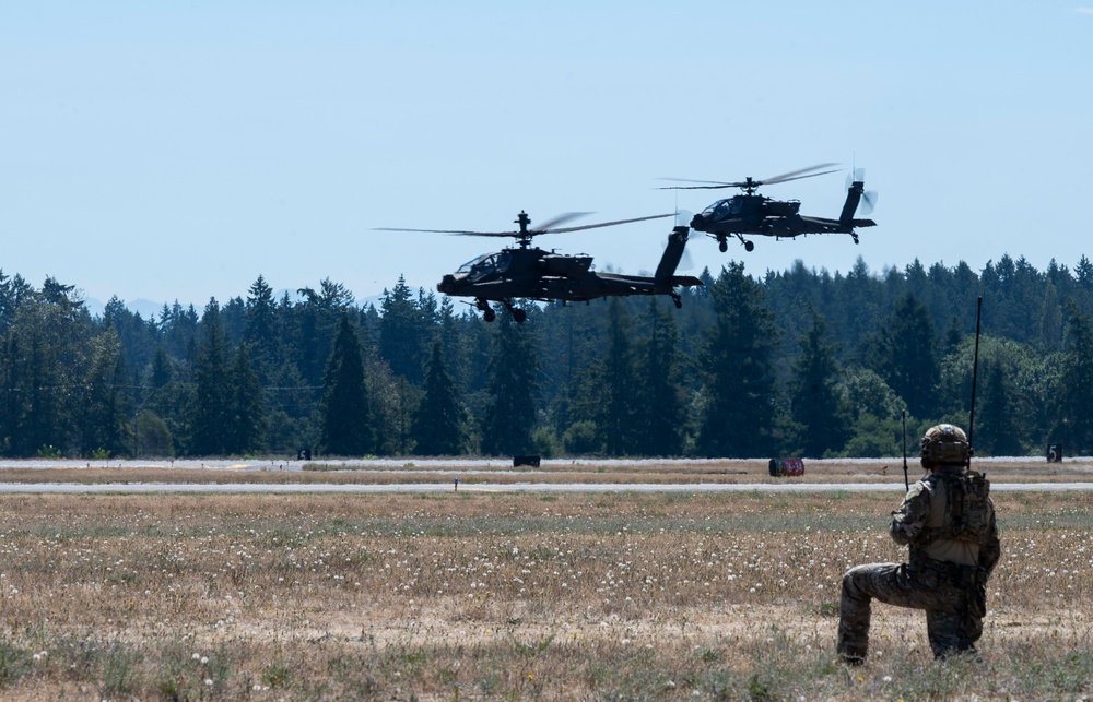 JBLM Airshow, Warrior Expo: Day 1