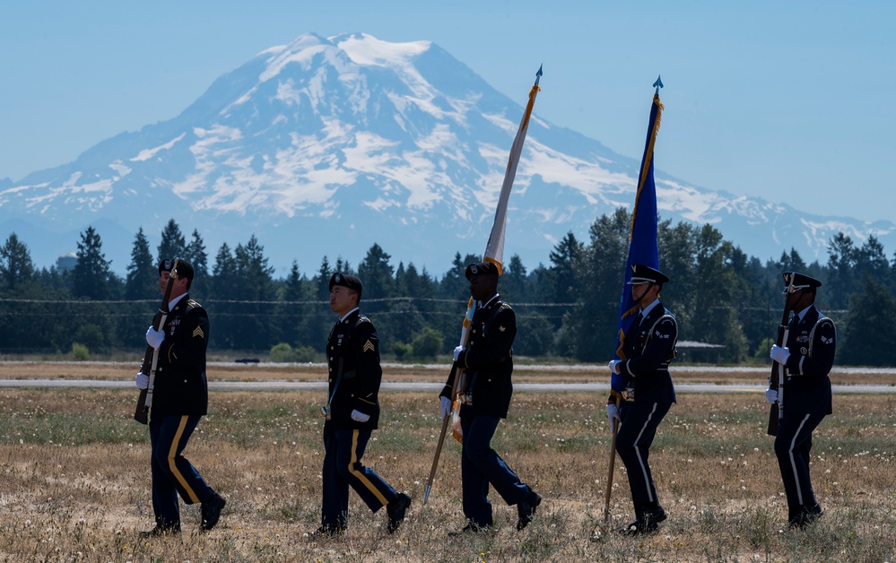 JBLM Airshow, Warrior Expo: Day 1