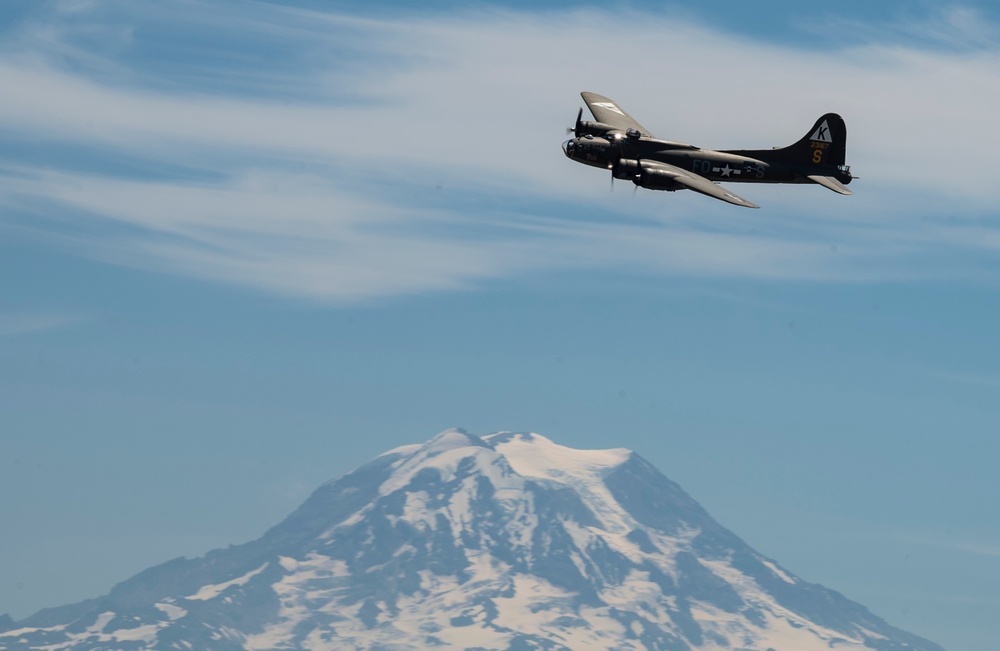 JBLM Airshow, Warrior Expo: Day 1