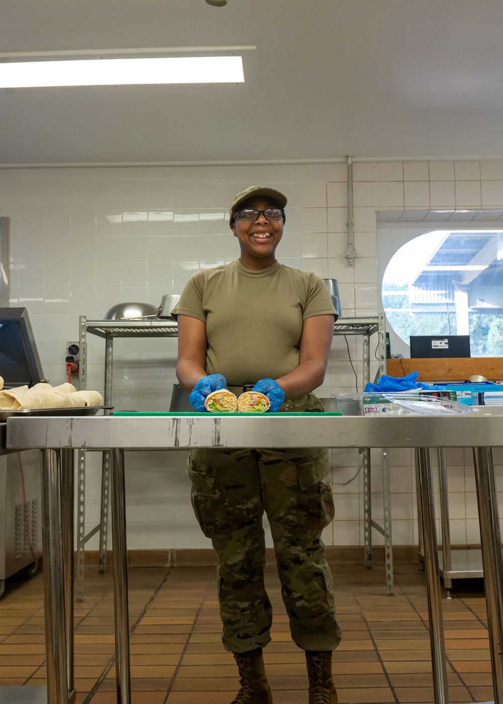 U.S. Airman integrates with RAAF rations team