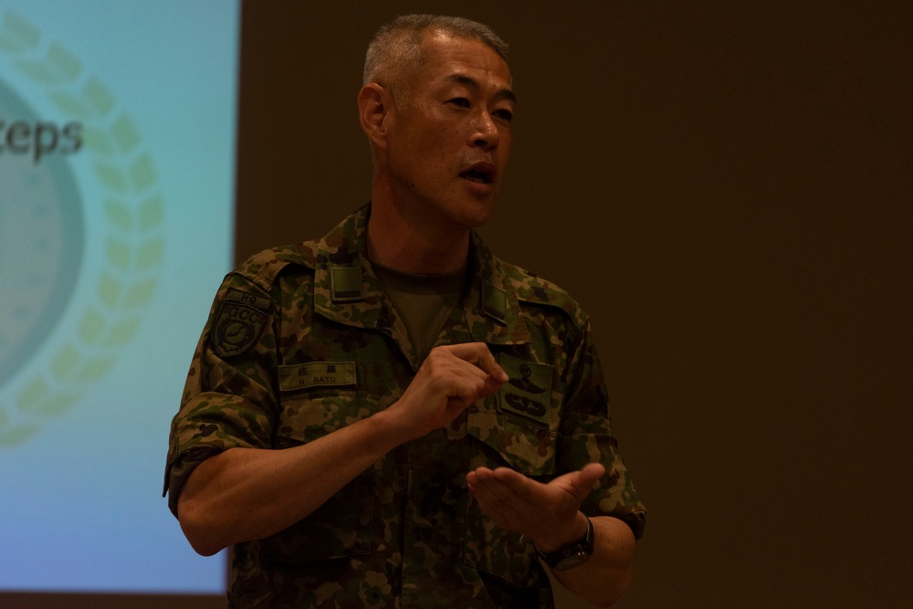 U.S. Marines and JGSDF soldiers conduct a NCO Symposium