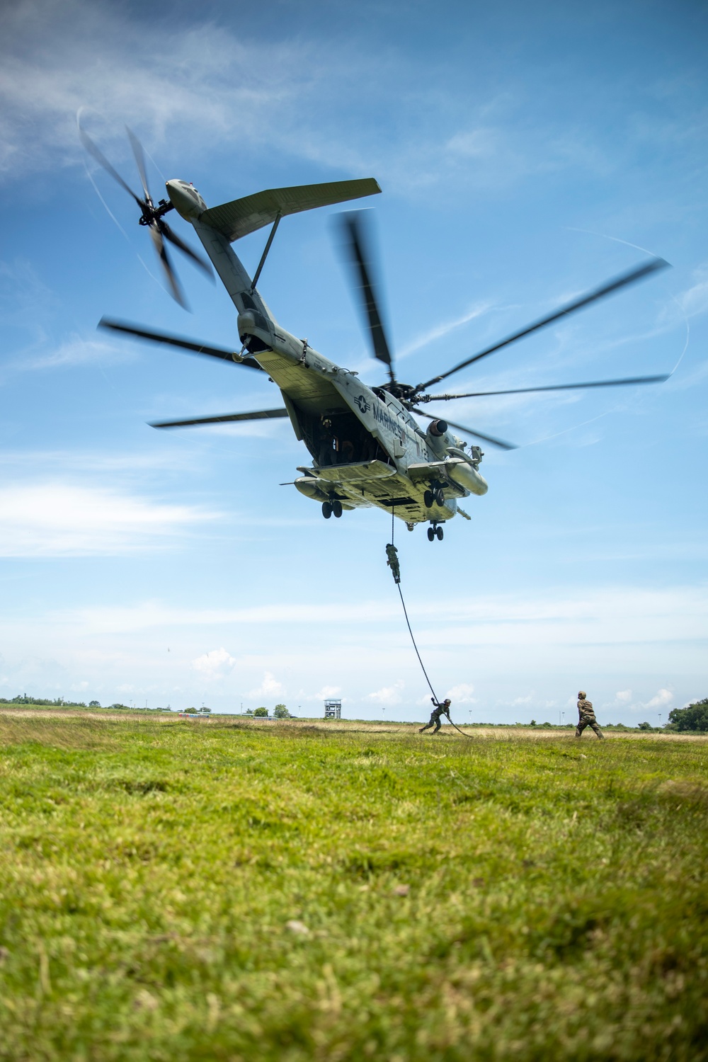 3d LCT conducts fast-roping drills with PMC during MASA 23