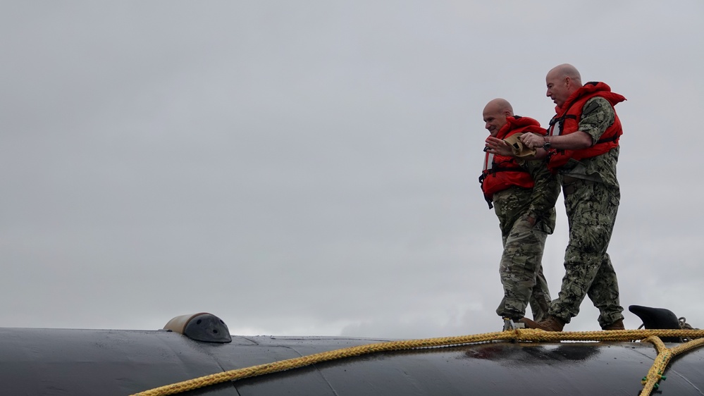 USEUCOM commander visits sub; highlights multinational cooperation, integrated deterrence