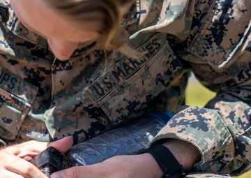 III MIG builds field expedient antennas