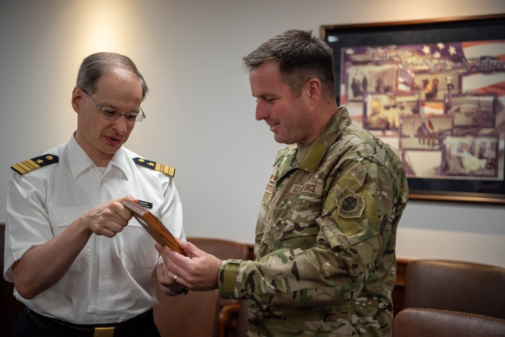 German Naval force visits Spangdahlem AB