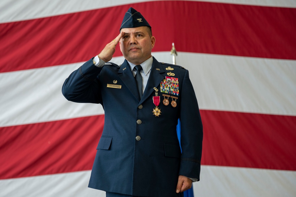 314th MXG welcomes new commander