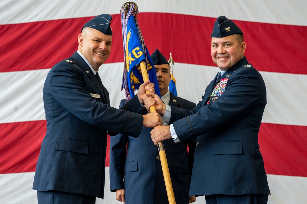 314th MXG welcomes new commander