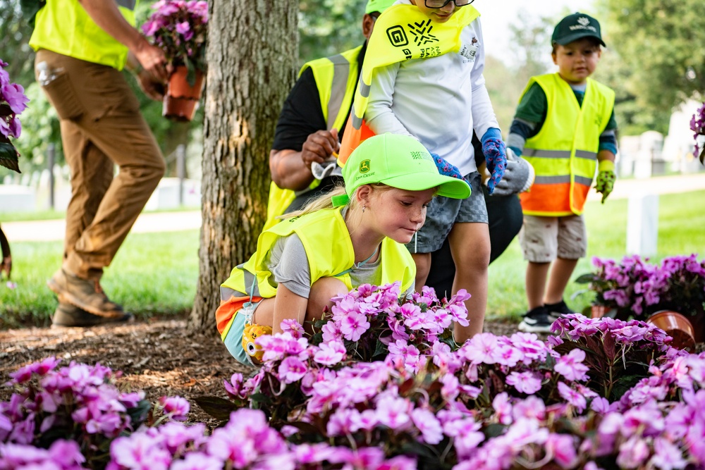 National Association of Landscape Professionals’ 27th Annual Renewal and Remembrance Event