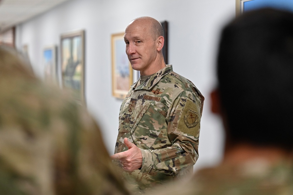 VCSAF Allvin meets summer intern cadets