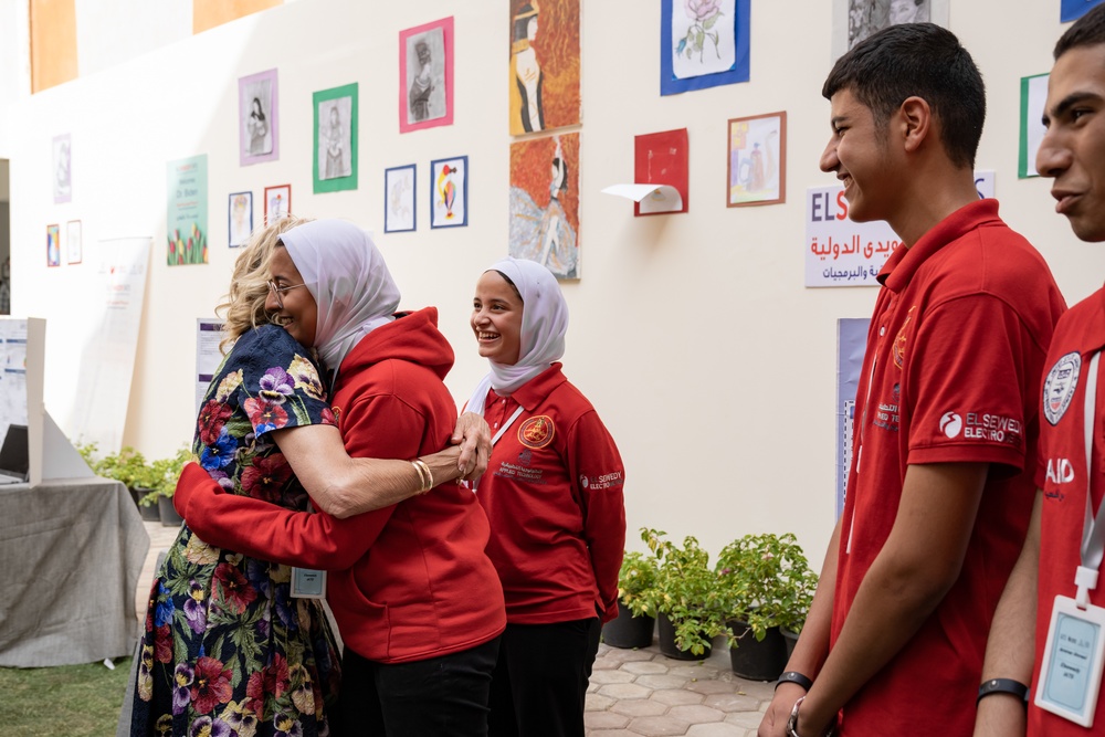 First Lady Jill Biden views student capstone projects during a visit to the Elsewedy Technical Academy, Friday, June 2, 2023, in Cairo, Egypt. (Official White House Photo by Erin Scott)