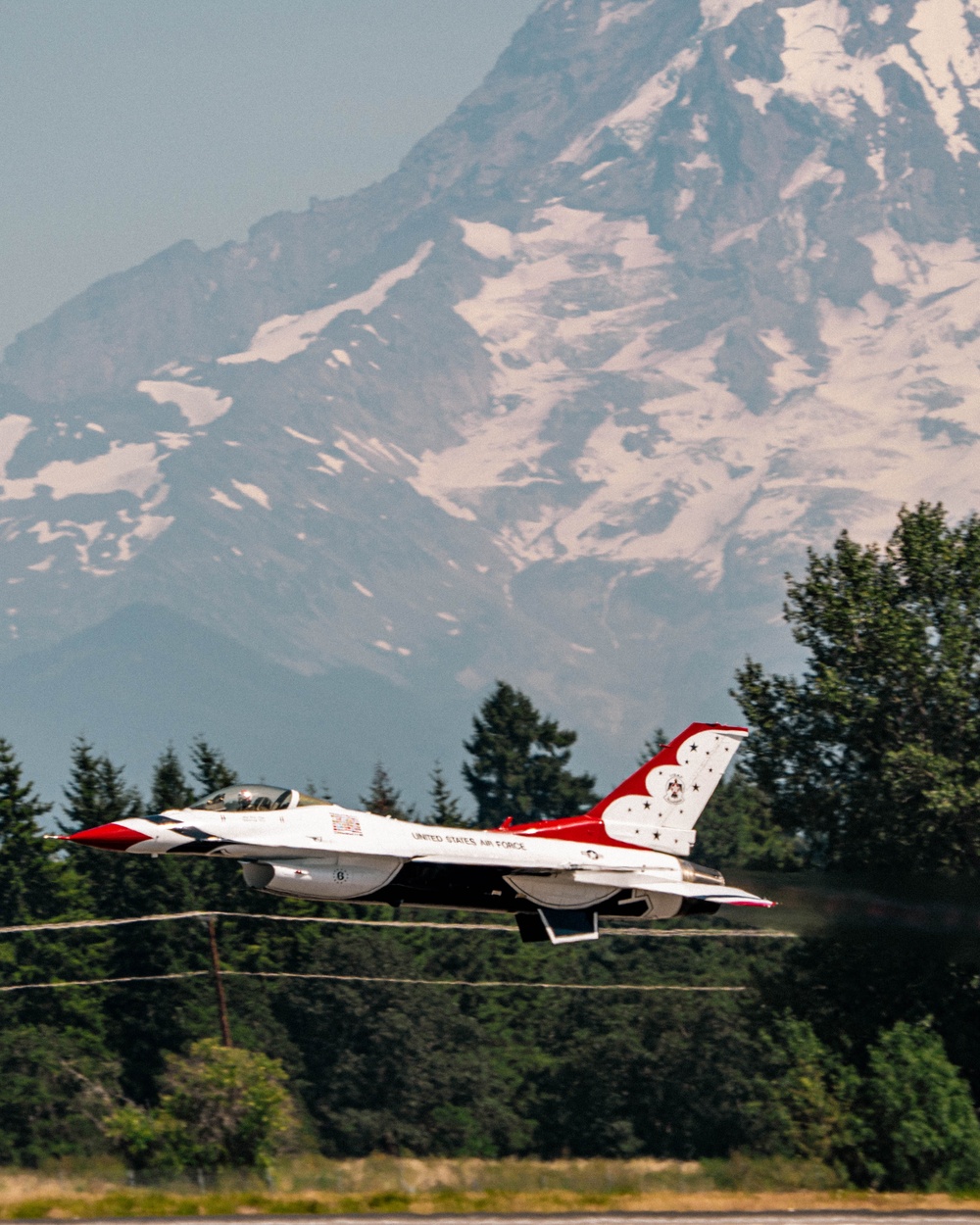 Thunderbirds bring the sound to Washington