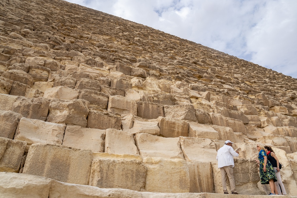 First Lady Jill Biden tours the Great Pyramid of Giza, Saturday, June 3, 2023, in the Al Giza Desert, Egypt. (Official White House Photo by Erin Scott )