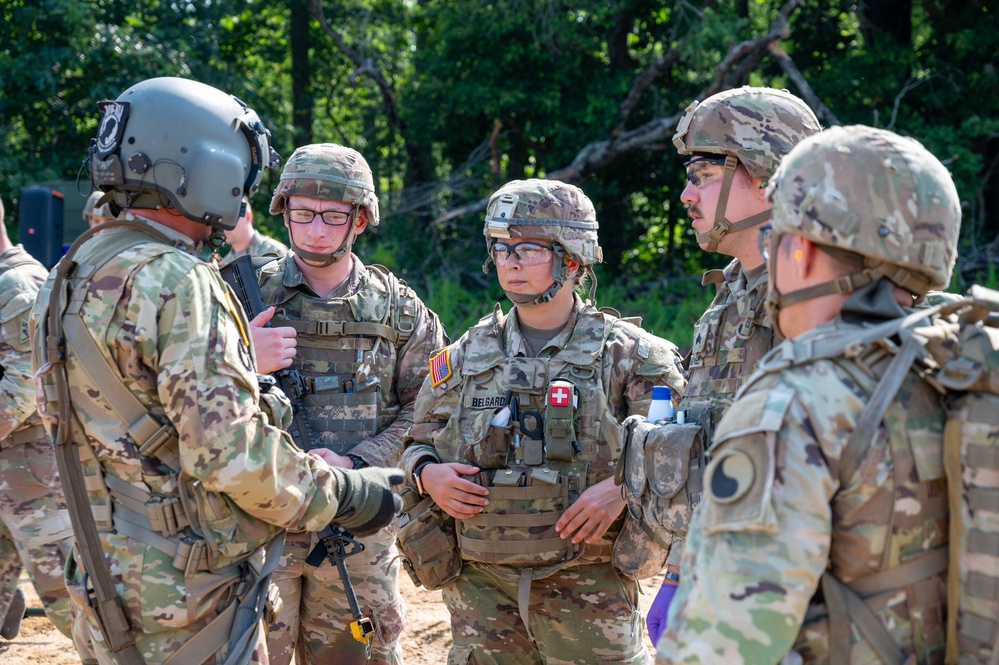 Connecticut National Guard hold ESGR Boss Lift during Combat Medic Training