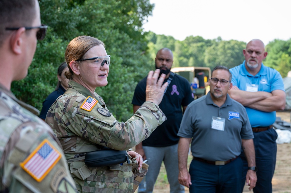 Connecticut National Guard hold ESGR Boss Lift during Combat Medic Training