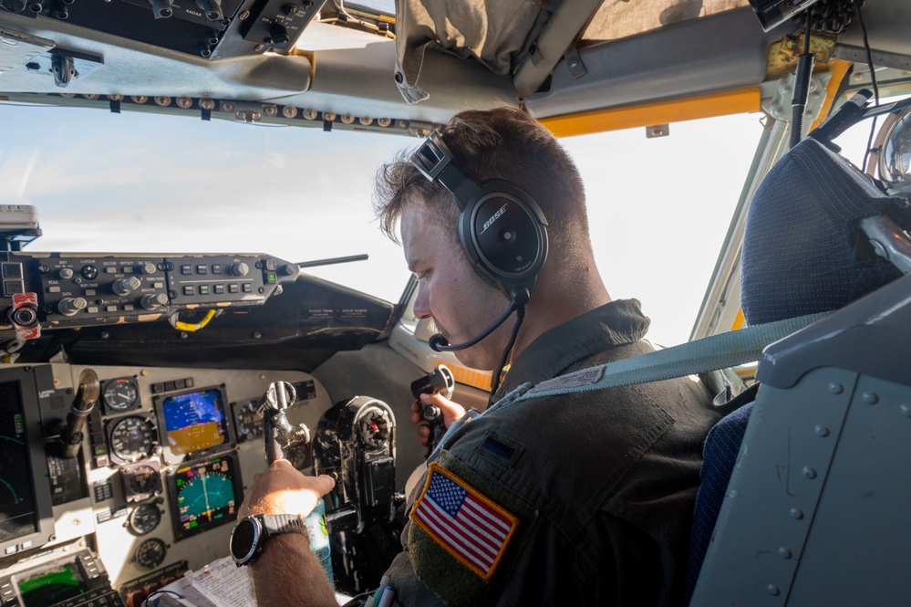 MG23: KC-135 refuels KC-46