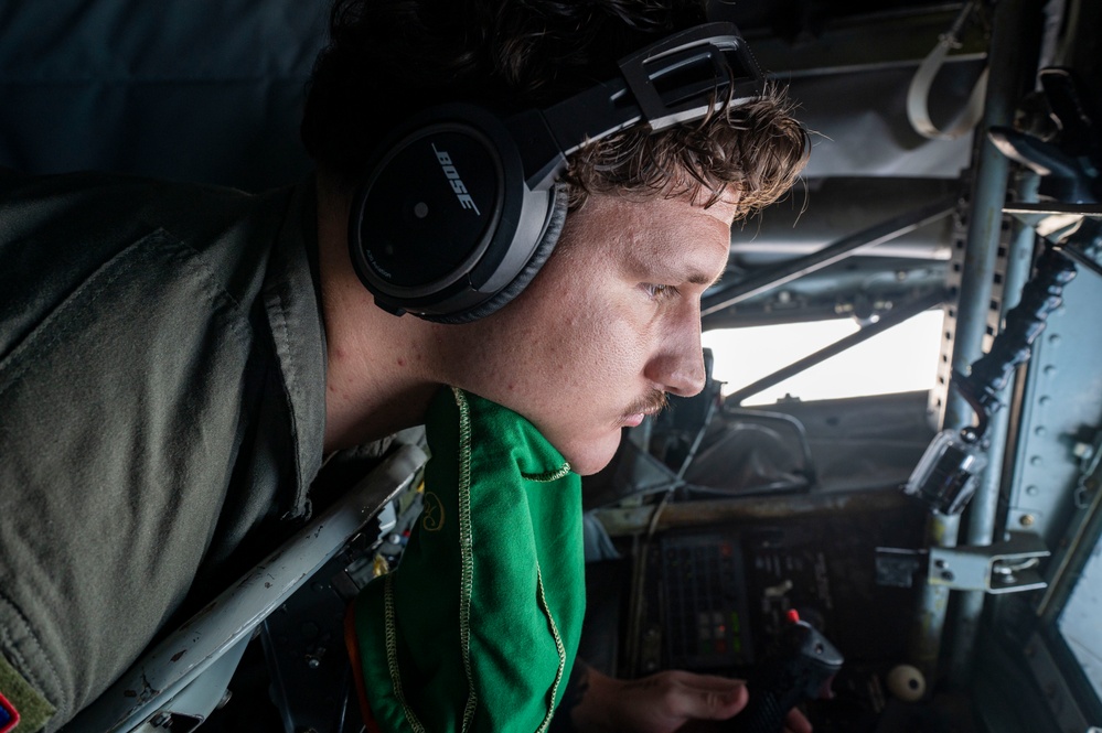 MG23: KC-135 refuels KC-46