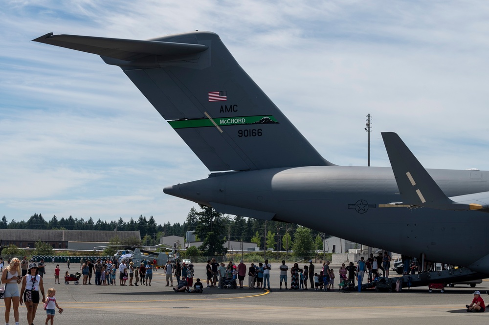 JBLM Airshow, Warrior Expo: Day 2