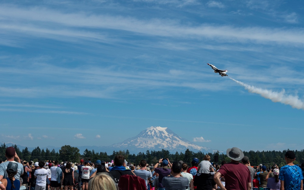 JBLM Airshow, Warrior Expo: Day 2