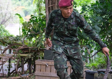 U.S. and Royal Thai Army Soldiers learn jungle survival skills during HG23